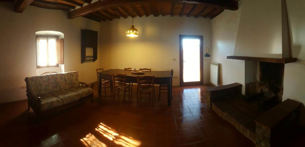 Agriturismo La Cella Villa Arezzo Buitenkant foto